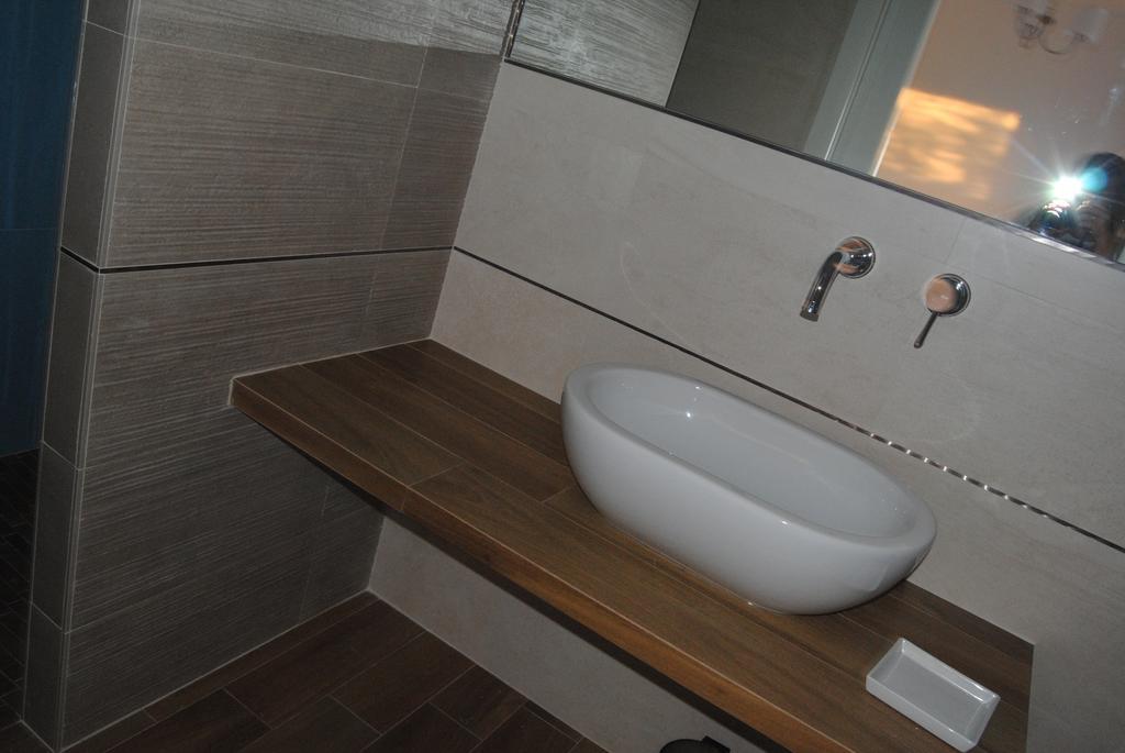 B&B La Gatta Sul Tetto Borgo san Donato  Szoba fotó
