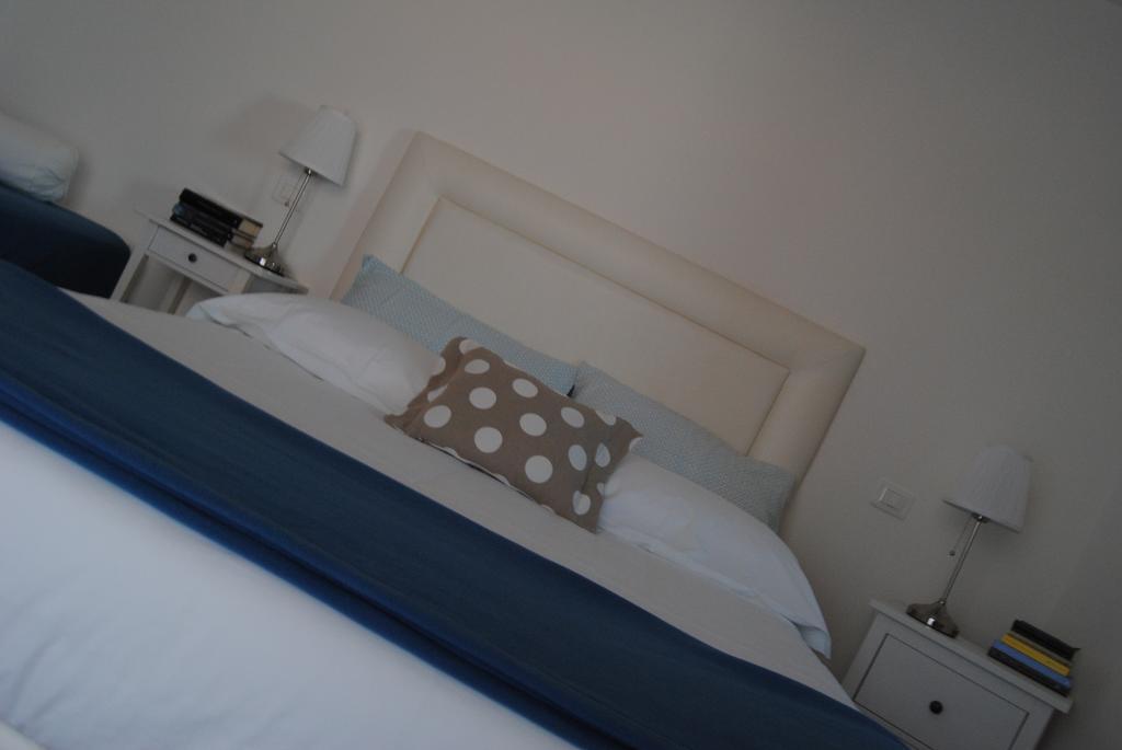 B&B La Gatta Sul Tetto Borgo san Donato  Kültér fotó